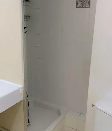 Joli A 14-eme Appartement