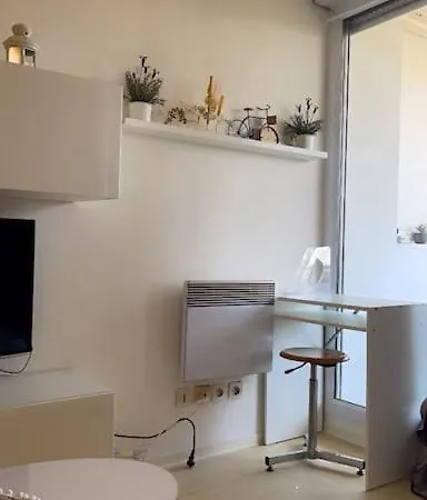 Apartment Joli A 14-eme *